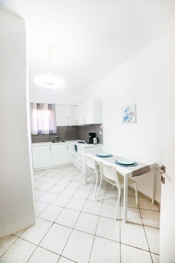 Filia & Apartment Agio Apóstoloi