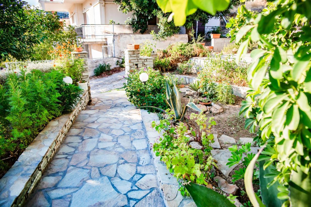 Filia & Apartmán Agioi Apostoloi (Evia)